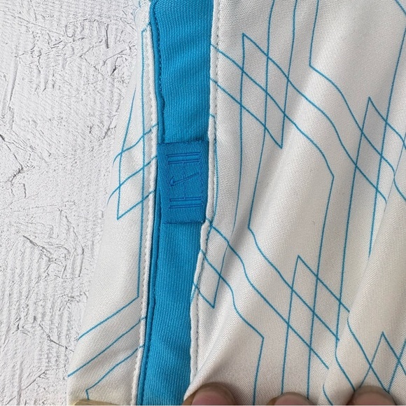 Nike Dri-Fit White and Blue Geometric Tennis Golf Skirt Stretchy Sz Large - Picture 4 of 10